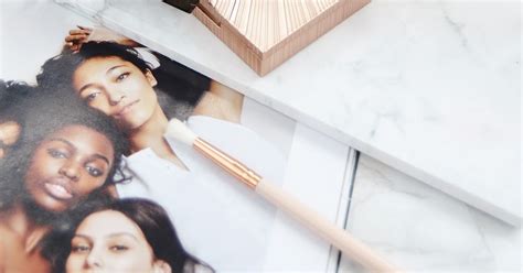 The Compact Palette That Dupes Urban Decay Naked Ultimate Basics Eyeshadow Palette Makeup