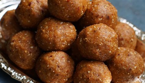 Recipe Healthy For Winters Gond Ke Laddu Lifeberrys