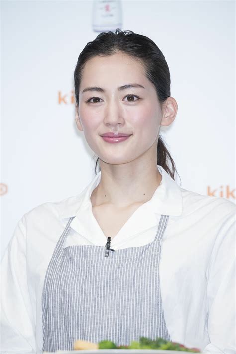 綾瀬 は – 綾瀬はるか 公式サイト – VISHUJI