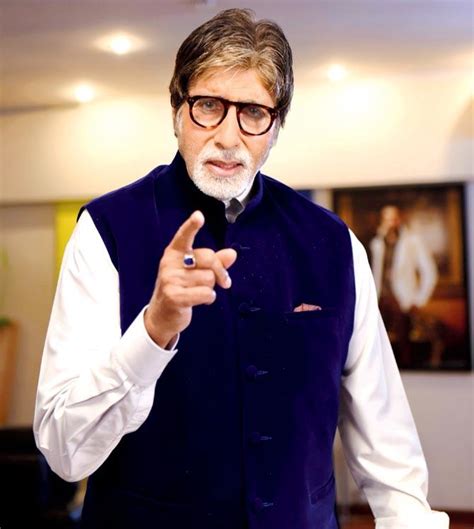 44 years on, Amitabh Bachchan doesn’t know who owns ’Abhimaan’ rights