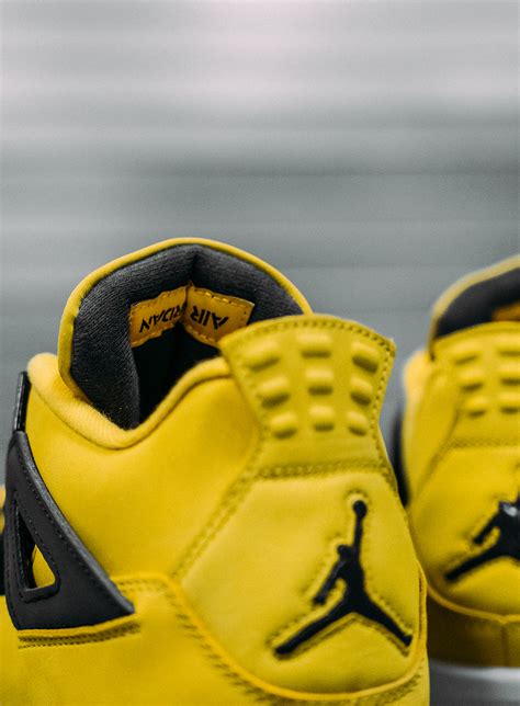 Air Jordan 4 "Lightning" 2021 Buyer's Guide | SneakerNews.com