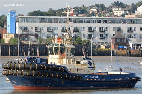 Svitzer London Dan Earl Flickr