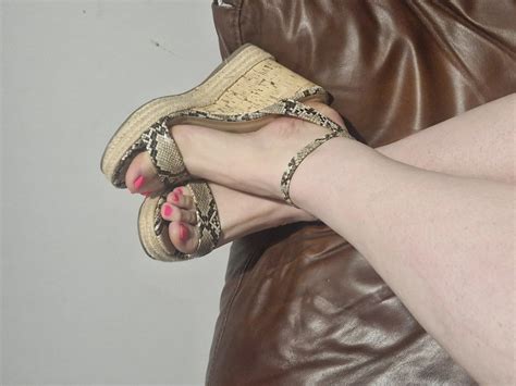 Worship My Feet 12 Nude Pics XHamster