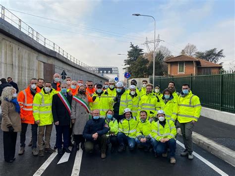 Novate Operaio Morto In Cantiere Il Sindaco Il Primo Incidente Sul