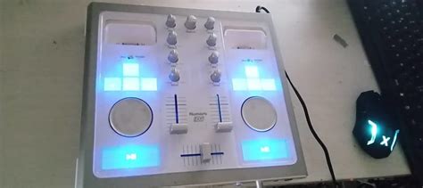 Numark Idj Ipod Dj Console Mixer Reverb