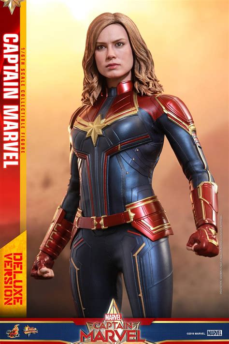 Check Out Hot Toys Action Figure Of Brie Larson As Captain Marvel