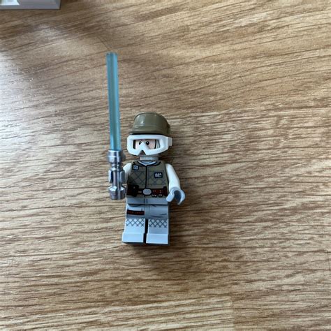 LEGO Advent Star Wars Hoth Luke Skywalker Wampa Cave 75340