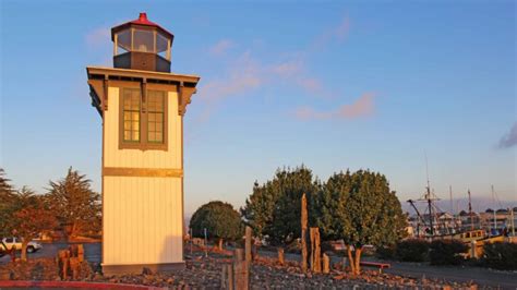 21 Pretty Lighthouses In California You Should Visit At Least Once