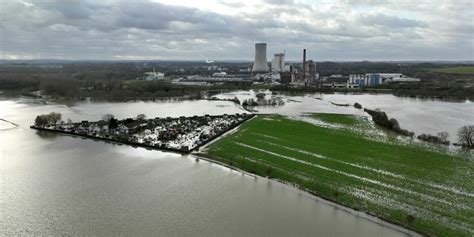 Drohnenfotos Zeigen Lippe In L Nen Kleingarten Komplett Von Hochwasser