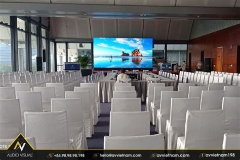 4 things to consider when choosing indoor LED screen rental