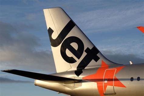 Jetstar Logo - LogoDix