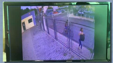 Vídeo Mulher é Morta à Facadas Pelo Ex Companheiro Em Cuiabá Mt