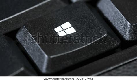 12 Microsoft Windows 11 Logo Type Images, Stock Photos, and Vectors ...