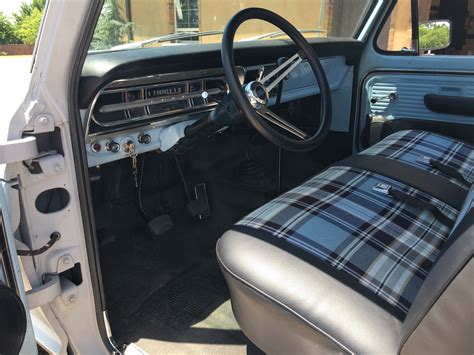 1968 Ford F100 Interior Old Ford Trucks Truck Interior F100 Truck