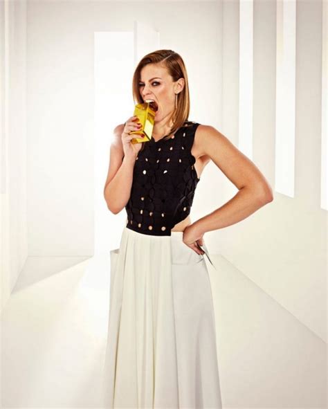 Sexy And Hot Cassidy Freeman Photos ThBlog