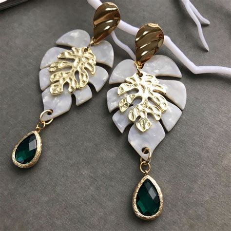 Акцентные серьги "Тропикана " - купить за 2 050 руб. на ВК Маркет ...