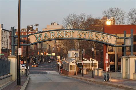 Market Street - Philadelphia Photograph by Bill Cannon - Fine Art America