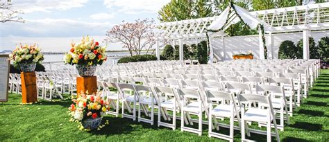 Waterfront Event Venue - The Inn at Chesapeake Bay Beach Club