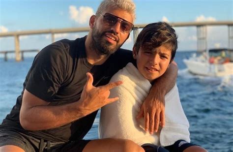 Benjamín Agüero El Hijo Del Kun Se Probó En Un Club De Primera Cómo