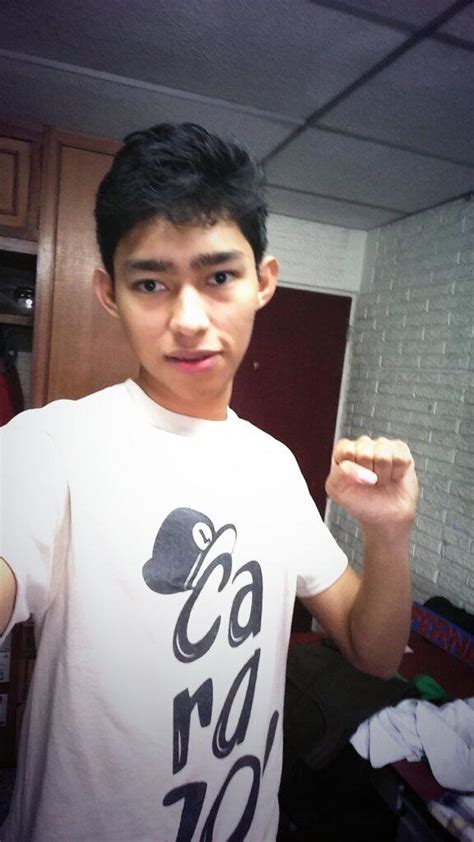 Fernanfloo on Twitter: "Hola como estan *COOF COOF* miren mi camisa ...