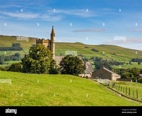 St Margarets Church Hawes Wensleydale Stock Photo Alamy