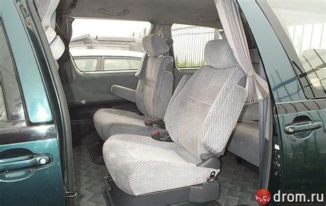 Toyota Estima Lucida 1992 1993 1994 1995 минивэн 1 поколение Xr10