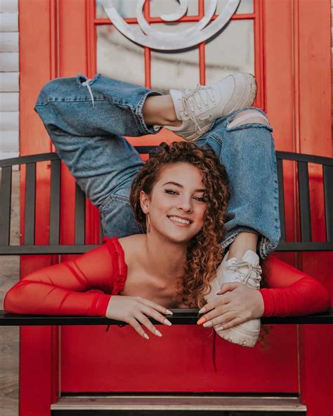 Sofie Dossi Age Height Net Worth Boyfriend Bio Facts Wiki