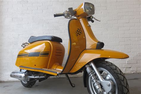 Vintage Scooters And Electric Mopeds Vespa And Lambretta Restorations And Resprays