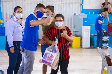 Prefeitura de Jaru realiza entrega de cestas básicas kits de higiene e