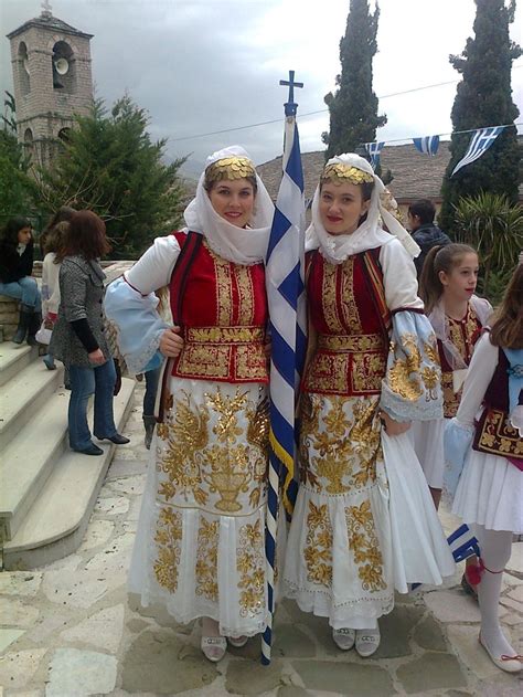 Traditional Costumes Karpathos Greece Traditional Dresses Costumes