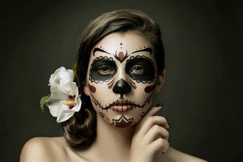 Sugar Skull Women Dia De Los Muertos Brunette Face Paint Flower In Hair