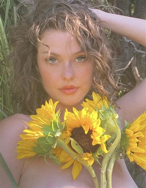 Ight Teasing And Just Begging To Be Undone Elly 1905 Porn Pic