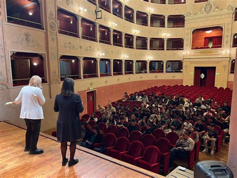 LoveLab Conclusa Ledizione 2024 Del Laboratorio Di Educazione All