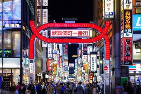 Tokyo Nightlife Best Things To Experience And See Japan Shore Excursions