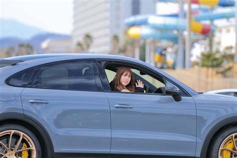 初の外車がポルシェ「カイエン」のターボgt 運転大好き女子の贅沢試乗記 マイナビニュース