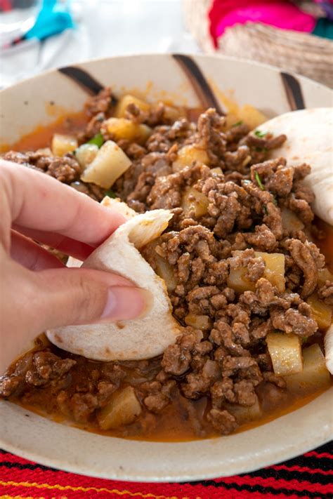 Picadillo Recipe Mexican Style Beef And Potatoes Kitchen Gidget