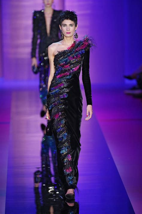 Giorgio Armani Prive Couture Fashion Show Collection Fall Winter 2015