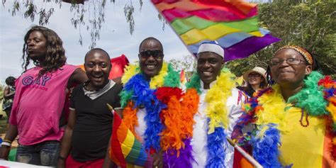 Cura gay cerca de 400 LGBTIs são submetidas a tratamento em Gana Hornet the Queer Social