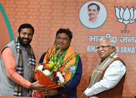 Days After Quitting Aap Haryana Leader Ashok Tanwar Joins Bjp Daily