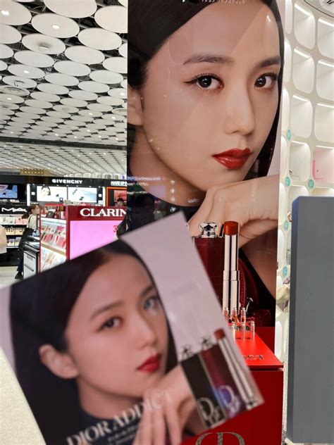 Blackpink Jisoo Exudes Elegance In Dior Campaign Covering Billboards