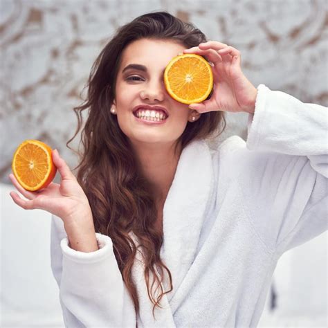 Vitamina C In Cosmesi Come Si Usa Ed A Cosa Serve Cipiacebio It