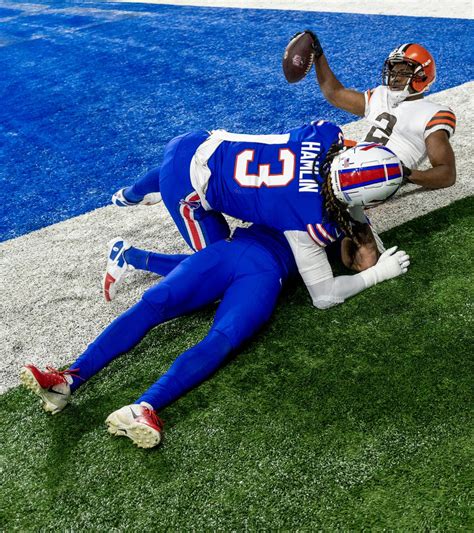 Electric Atmosphere Inside Ford Field For Bills Browns Game After Snow