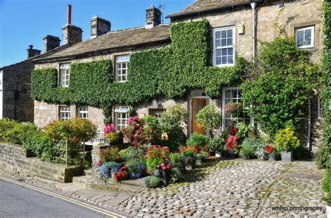 Grassington Village Yorkshire England English Cottage North