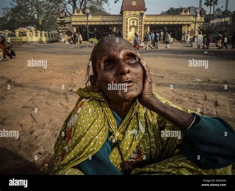 Kolkatas Begger 08012010 Kolkatas Begger Blinds Beggar At