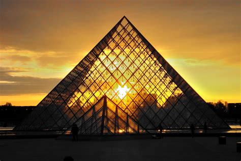 I M Pei And Partners Architects Grand Pyramid Of Louvre Paris