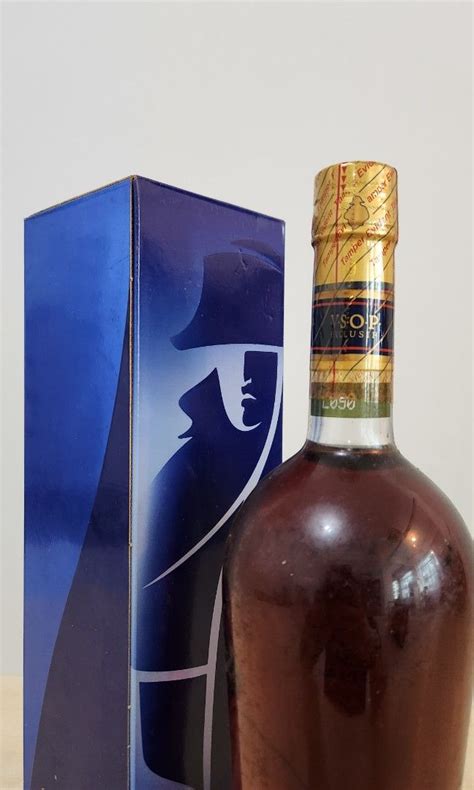 Courvoisier Vsop Exusive Cognac 1000ml Food And Drinks Alcoholic Beverages On Carousell