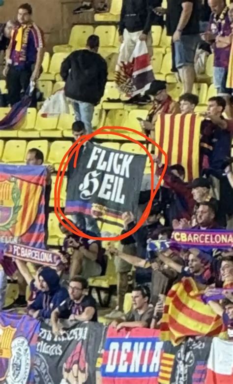 'Flick Heil': los aficionados del Barcelona introducen una extraña