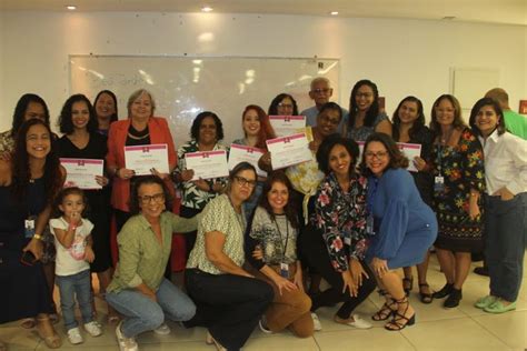 LIDERA MULHER FORMA SUA DÉCIMA TURMA O Gonçalense