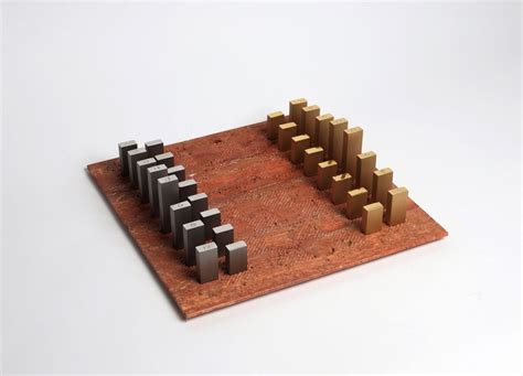 2 Chess Sets With A Minimalistic And Alluring Twist DesignWanted