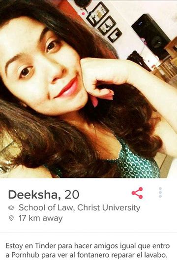 Las descripciones más graciosas de Tinder que puedes encontrar ligando